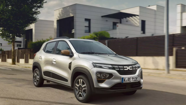 Découvrez pourquoi la Dacia Spring pourrait bien changer votre vision de la mobilité électrique 🚗✨!