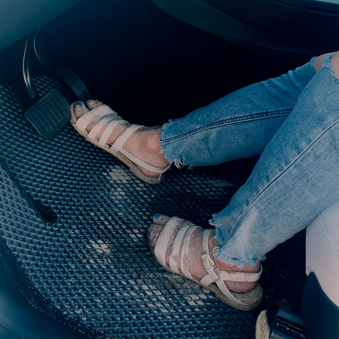 Découvrez ces astuces étonnantes pour transformer votre voiture en un véritable cocon de confort 🚗✨