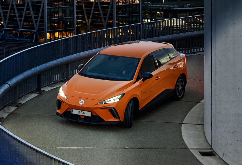 La surprise électrique qui pourrait faire de l&rsquo;ombre au VW ID.3 🚗⚡️!