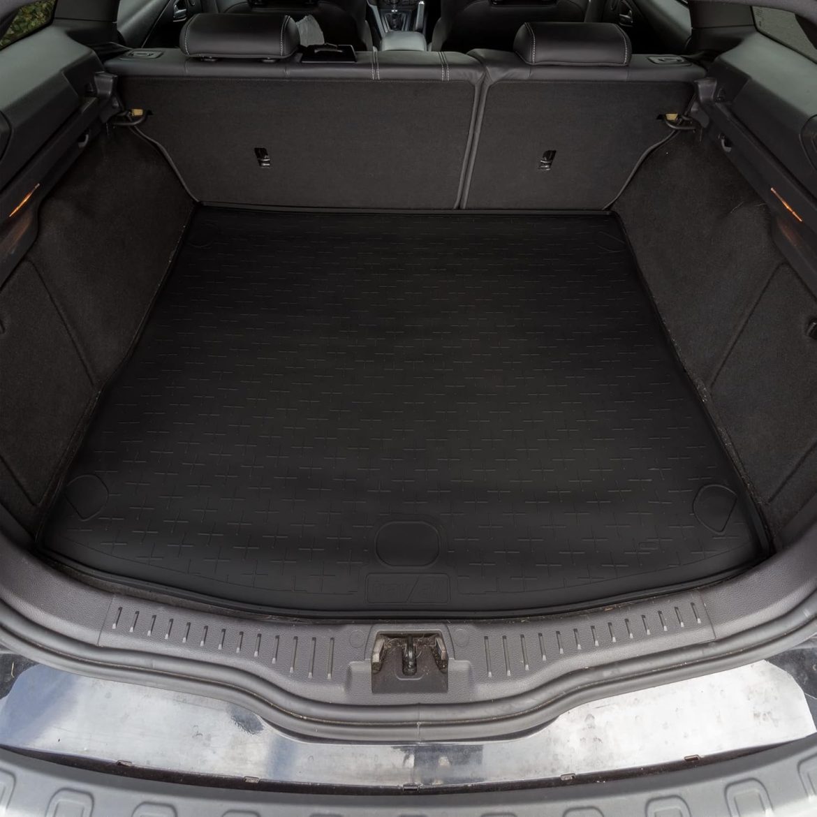 Ces tapis sur mesure qui transforment votre Ford Focus en véritable cocon 🚗✨