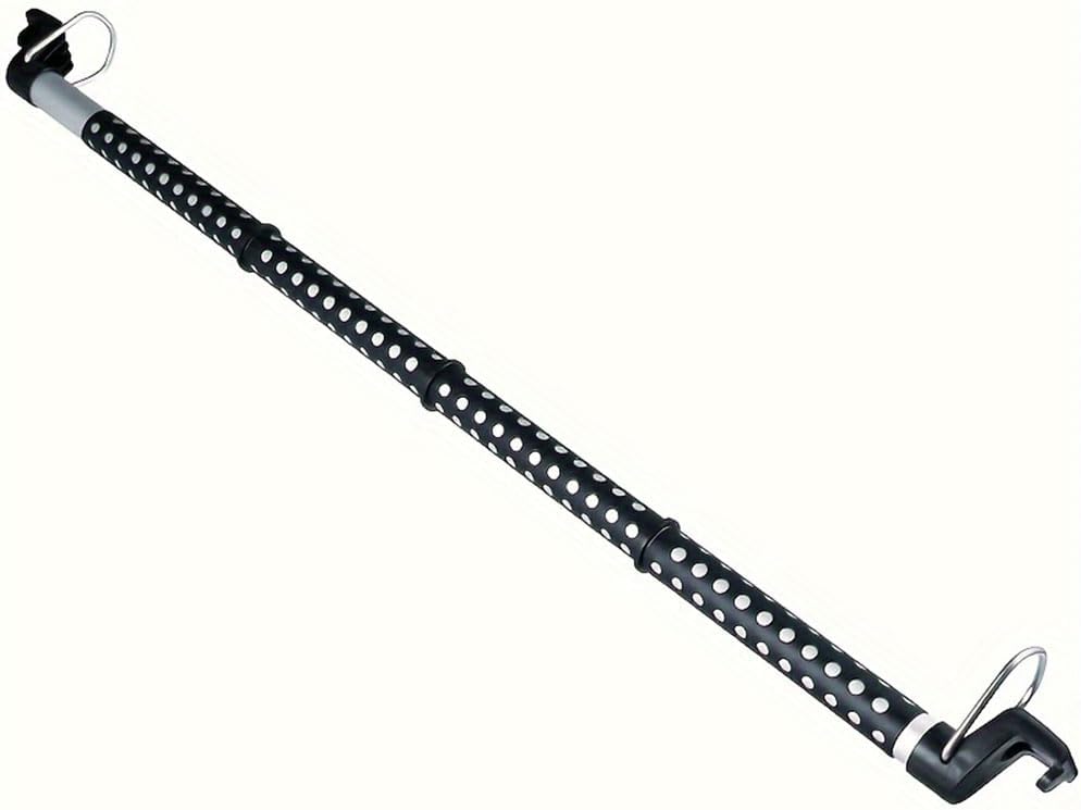 Cette astuce géniale pour transformer votre voiture en dressing mobile 🚗✨