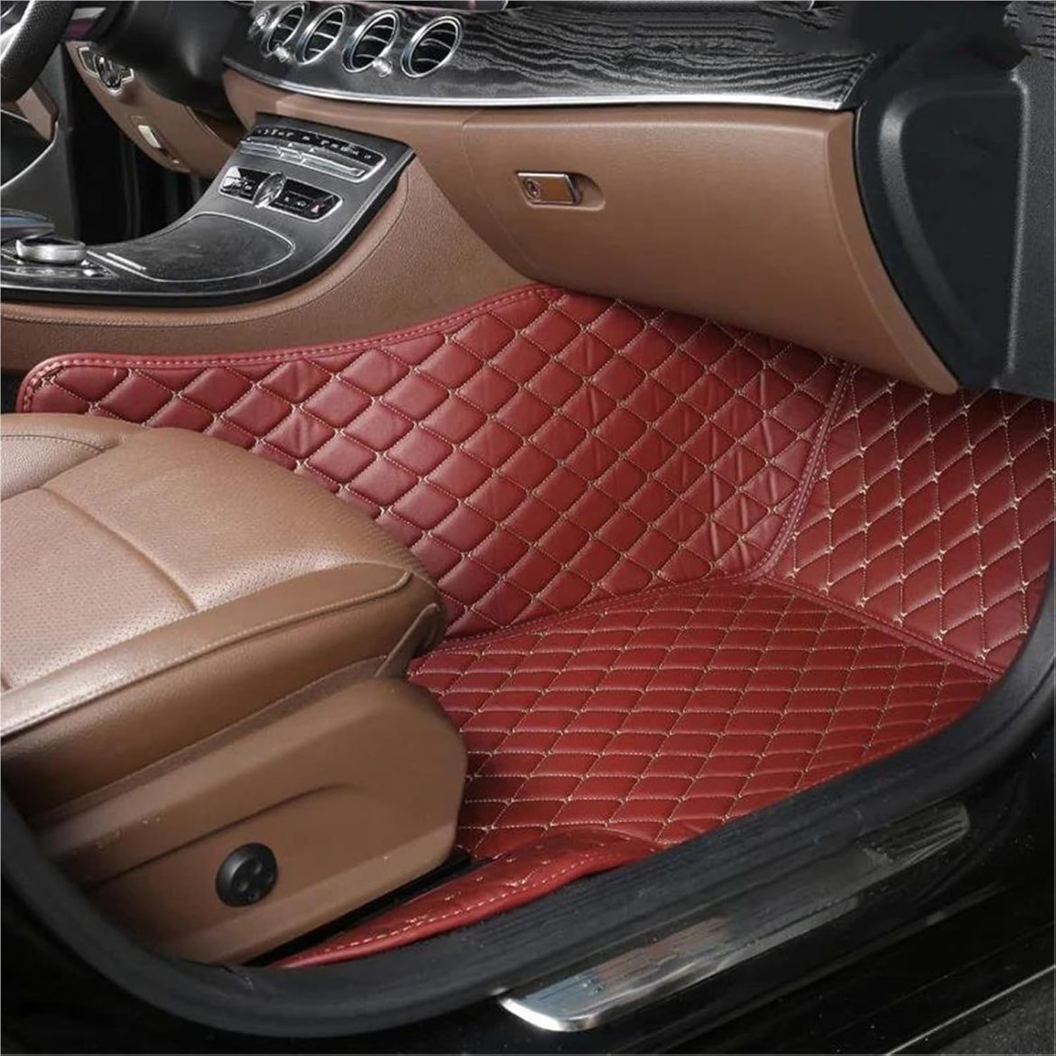Transformez votre voiture en un palace sur roues 🚗✨ : le tapis luxe qui va changer votre quotidien !