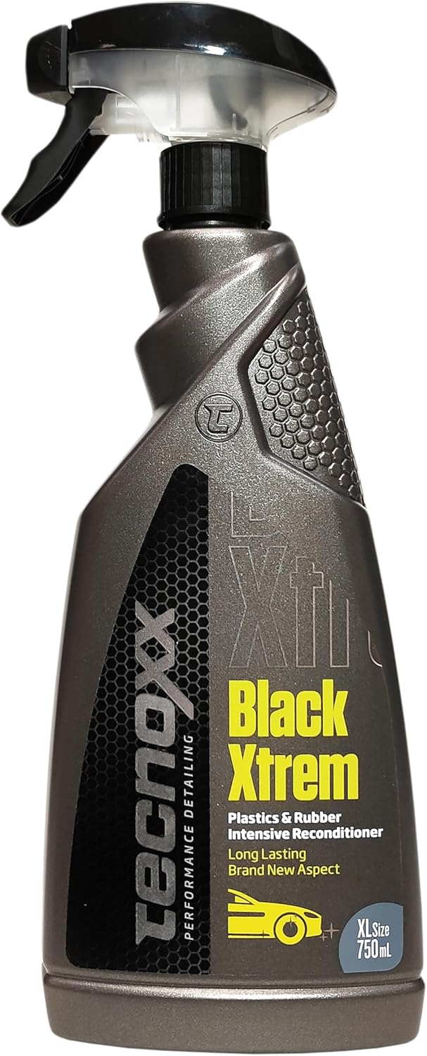 Le guide essentiel pour choisir le meilleur nettoyant plastique pour votre voiture 🚗✨