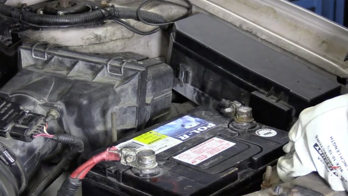 Maîtriser l&rsquo;art du changement de batterie automobile : guide pratique pour les conducteurs avertis