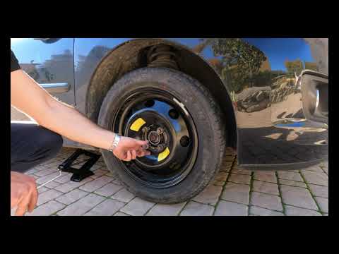 Maîtriser l&rsquo;art du changement de roue : conseils essentiels pour agir vite et en toute sécurité