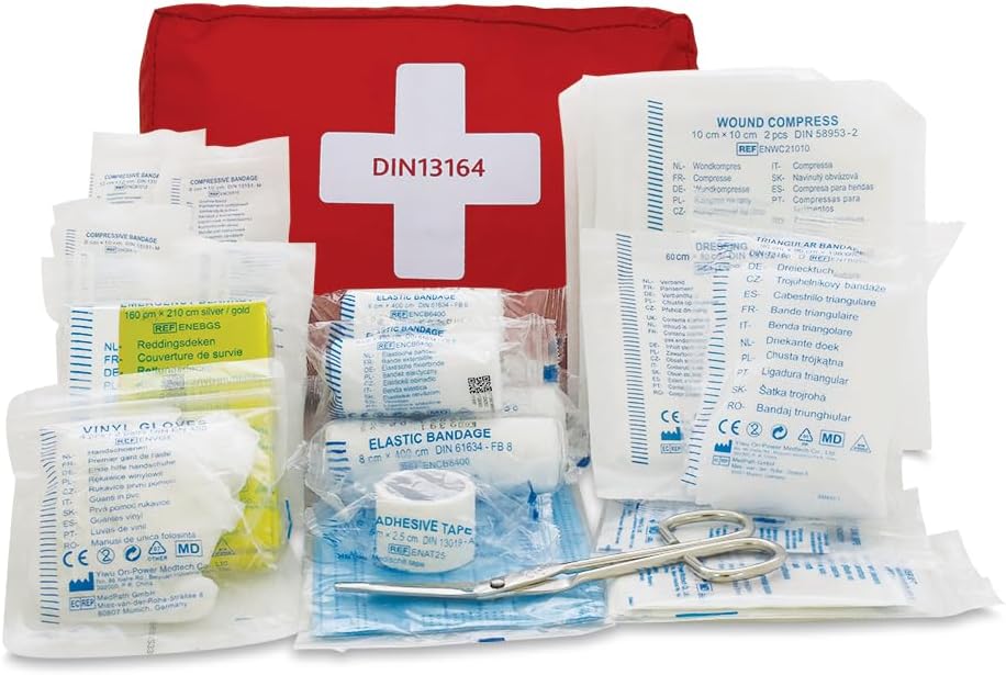 Le guide essentiel pour constituer un kit d’urgence dans votre voiture 🚗🛠️
