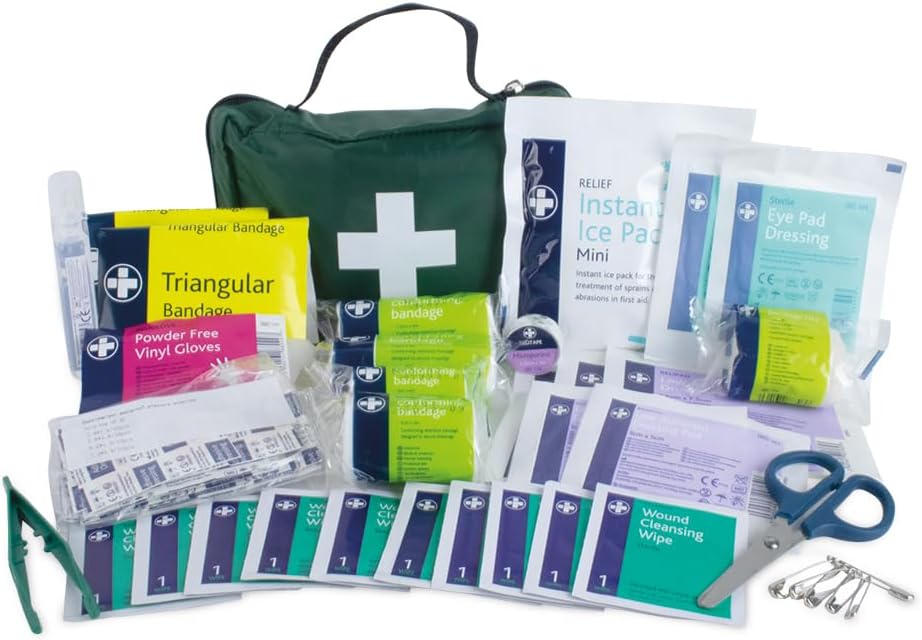 Le guide essentiel pour constituer un kit d&rsquo;urgence dans votre voiture 🚗🛠️