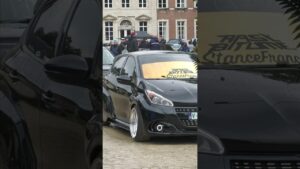 Découvrez les secrets du design raffiné de la Peugeot 208 widebody