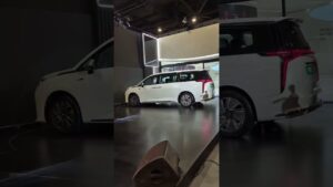 Une révélation électrique : découvrez le MG M9, le MPV innovant qui redéfinit la mobilité durable